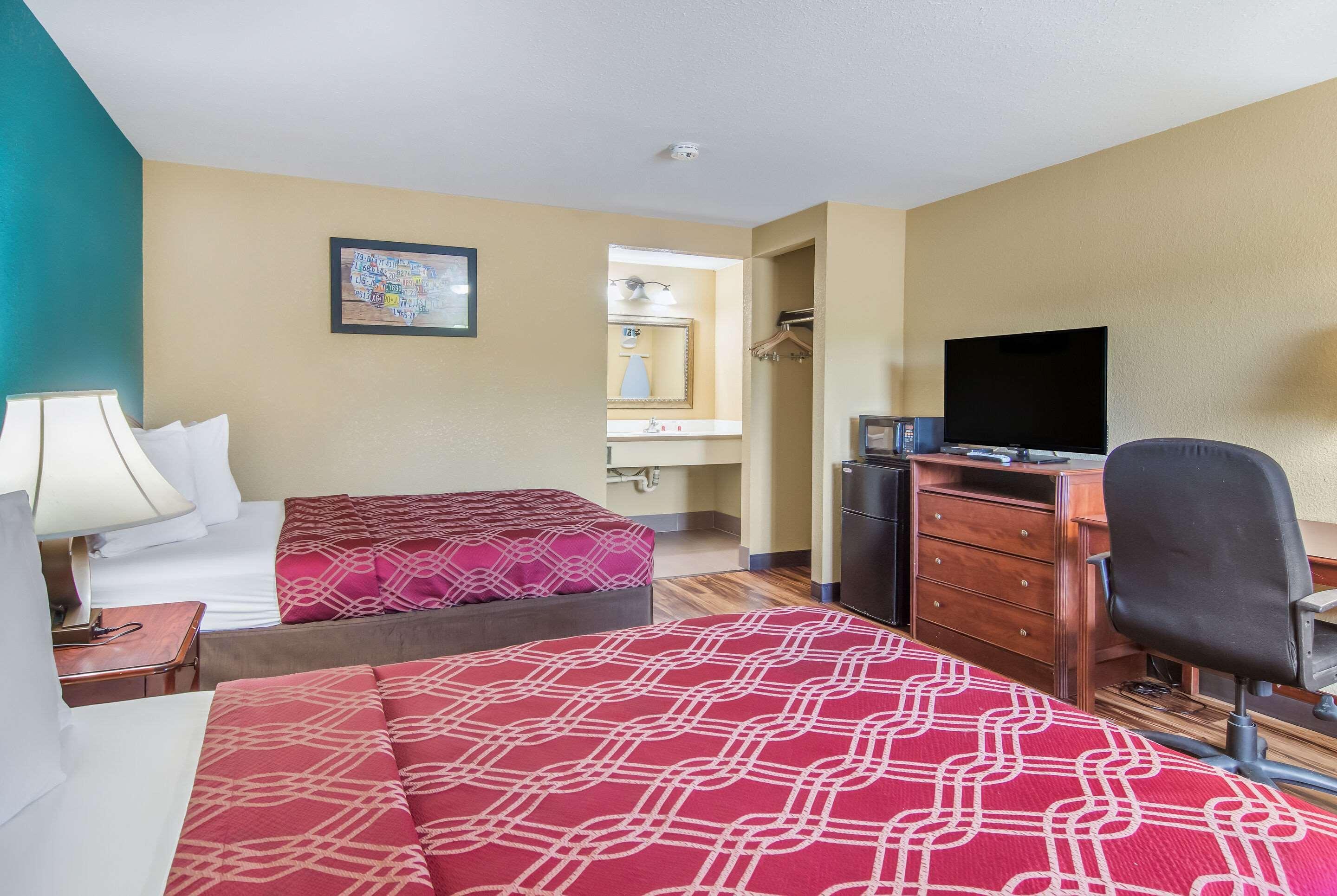 Econo Lodge Hotel Μπράντφορντ Εξωτερικό φωτογραφία
