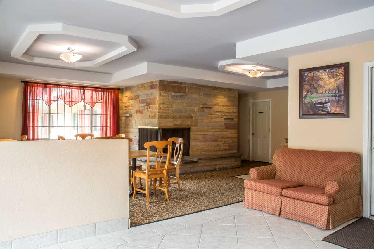Econo Lodge Hotel Μπράντφορντ Εξωτερικό φωτογραφία