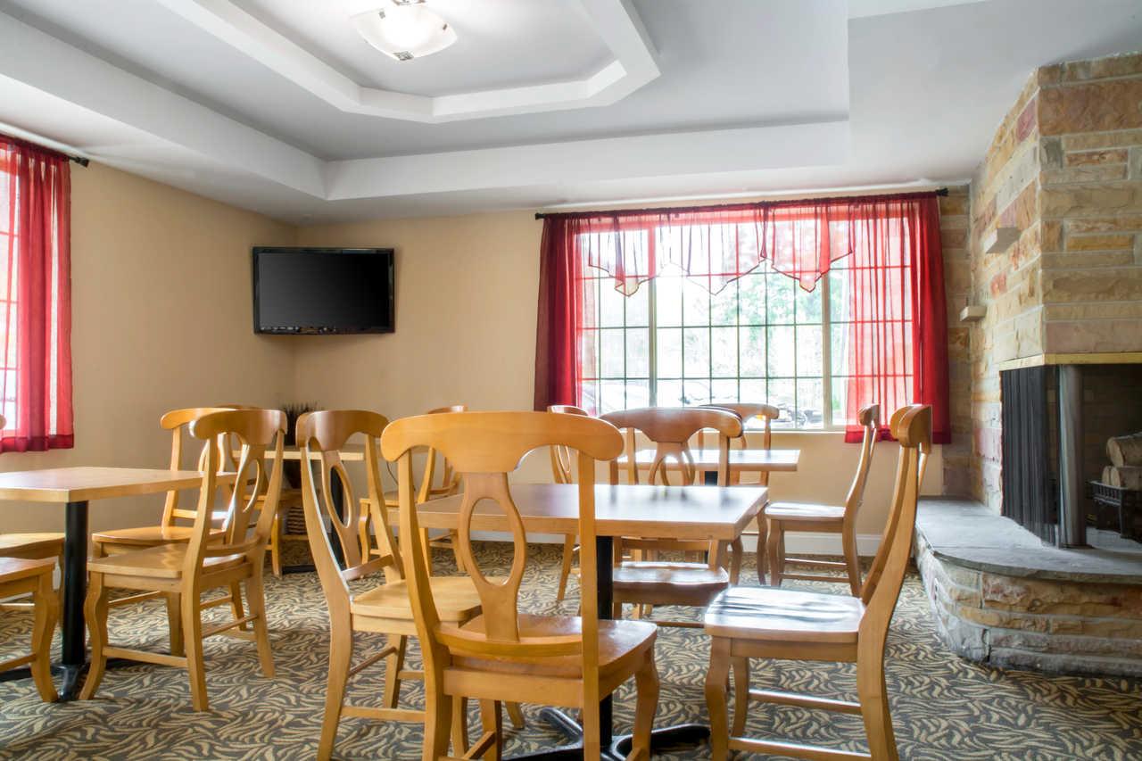 Econo Lodge Hotel Μπράντφορντ Εξωτερικό φωτογραφία